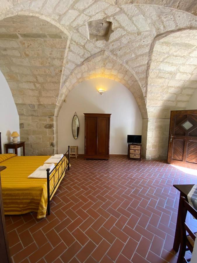Masseria Montanari Carpignano Salentino Exterior foto