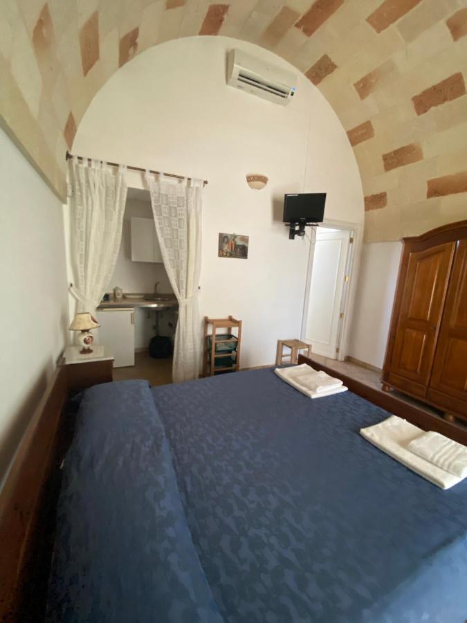 Masseria Montanari Carpignano Salentino Exterior foto