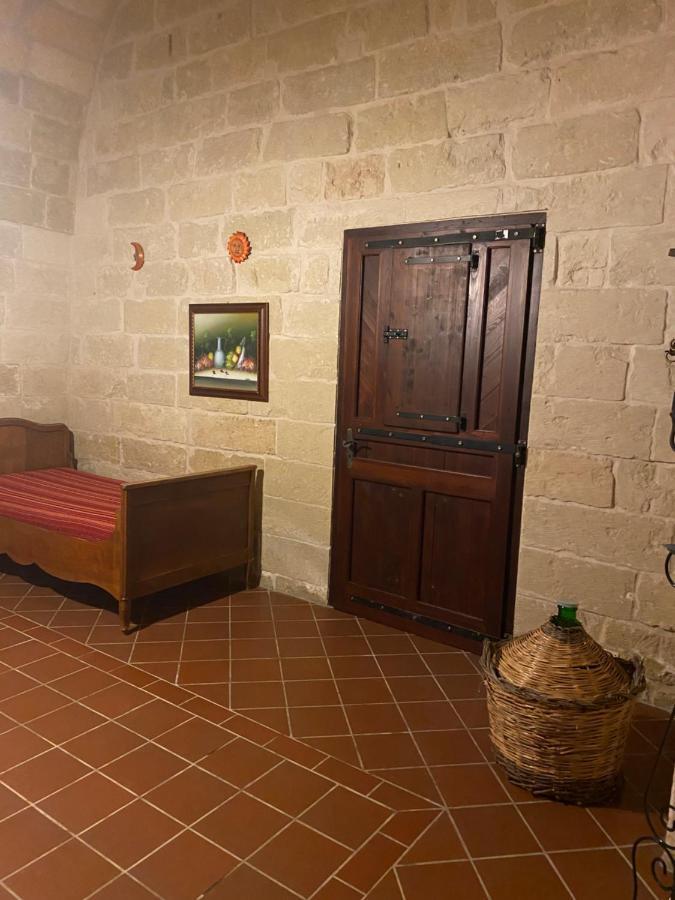 Masseria Montanari Carpignano Salentino Exterior foto
