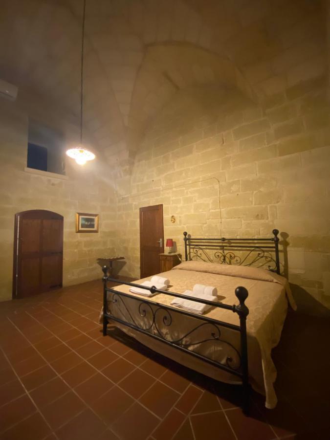 Masseria Montanari Carpignano Salentino Exterior foto