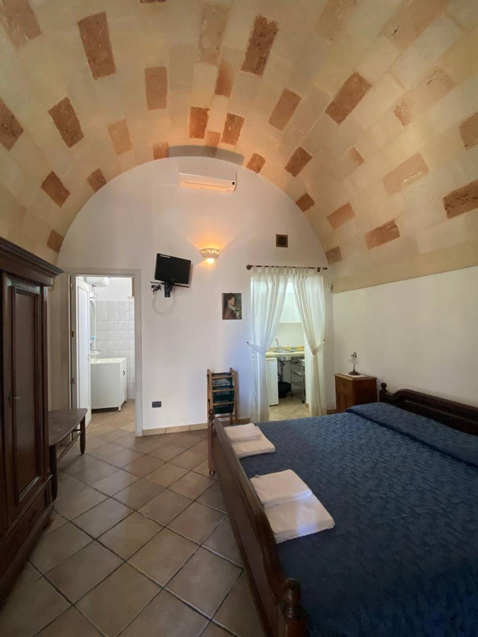 Masseria Montanari Carpignano Salentino Exterior foto