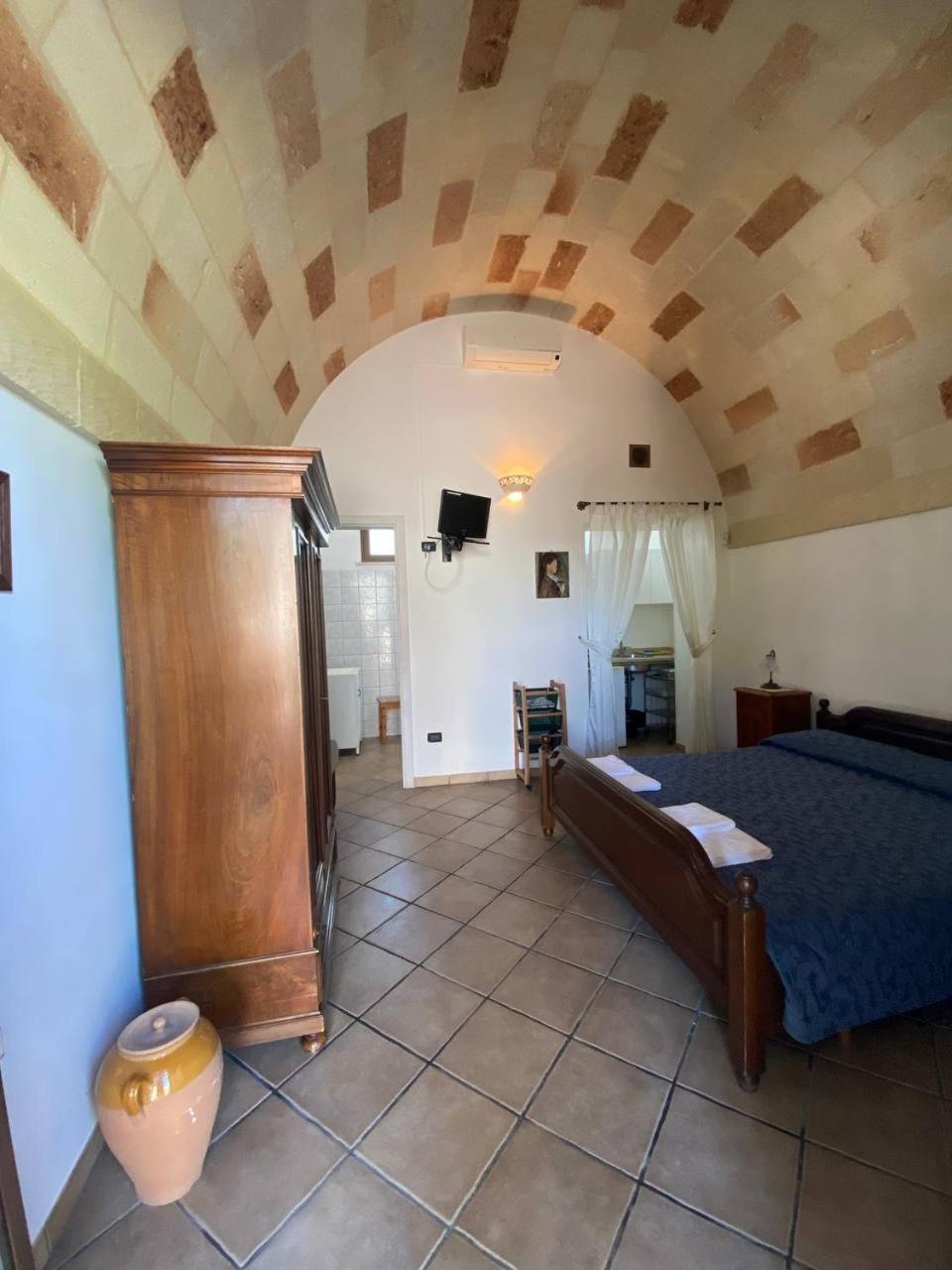 Masseria Montanari Carpignano Salentino Exterior foto